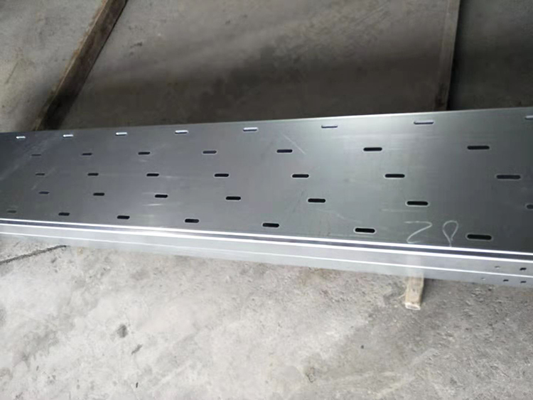 屏蔽電氣幹擾的托盤線槽橋架